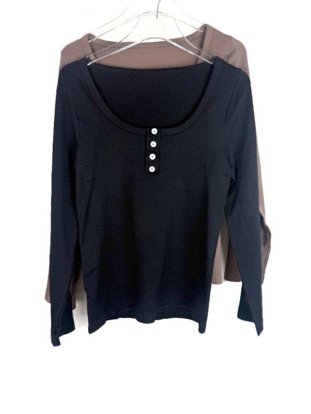NEW OQQ Long Sleeve Ribbed Scoop Neck Henley Shirts Set of 2 Black Brown Medium
